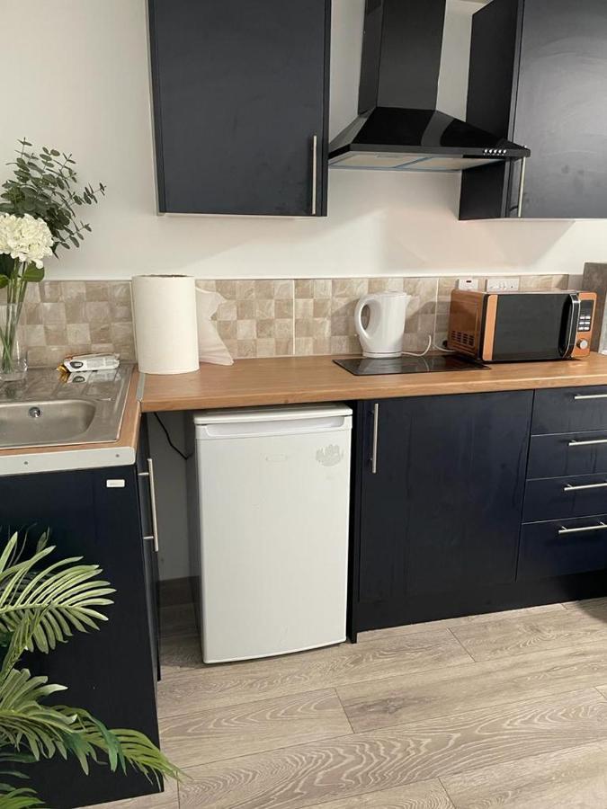 Brand New Studio Apartment With Beautiful Kitchen-Close To Liverpool City Centre Zewnętrze zdjęcie